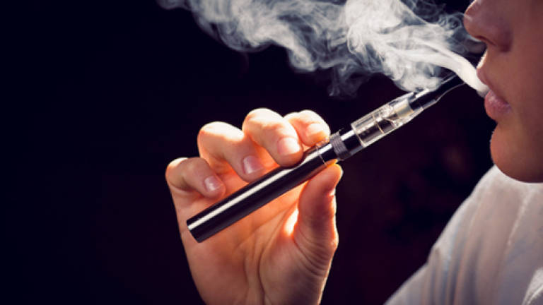E-cigarettes can help smokers quit, but frequency is a factor