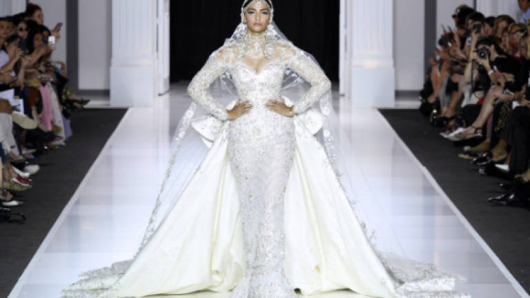 Spectacular wedding gowns from Paris haute couture week