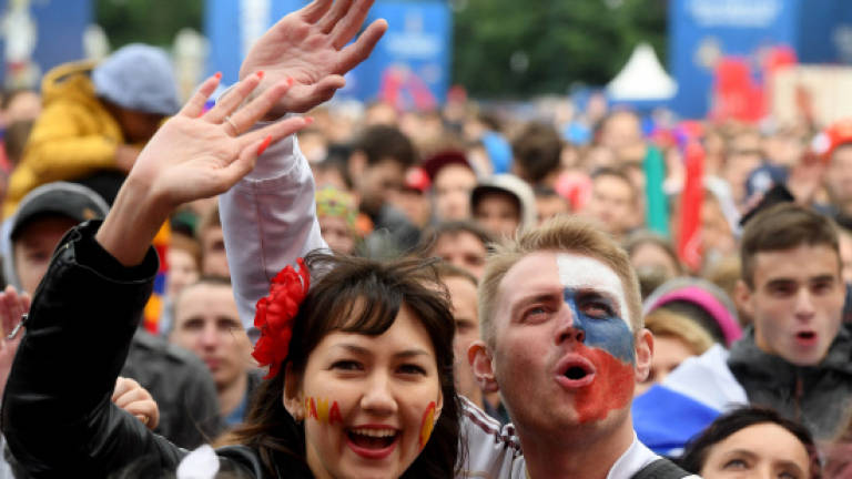 Kremlin: Russians celebrate World Cup win over Spain like end of WWII