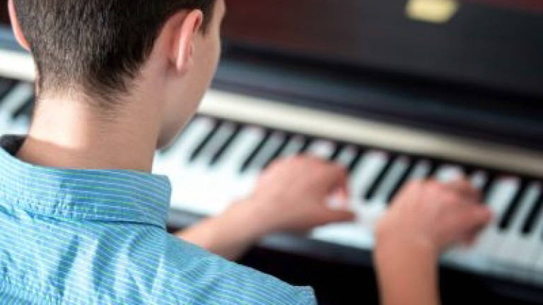 During childhood, learning grammar and music go hand-in-hand