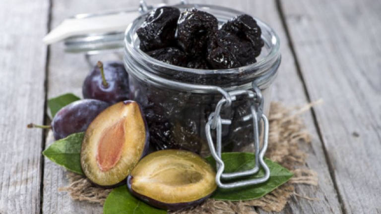 Dried plums could reduce the risk of colon cancer