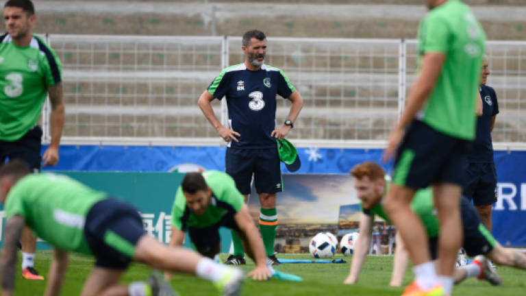 Irish seek to stop Zlatan in vital opener