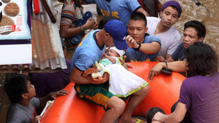Philippines storm death toll climbs to 182