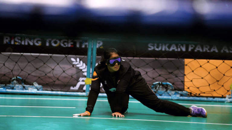 Despite failing sight, Nur Amalina hopes to excel in goalball