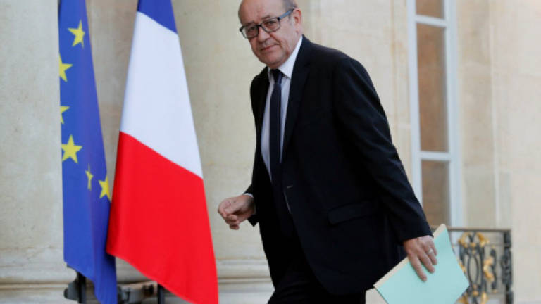 French foreign minister in Tehran for tense talks