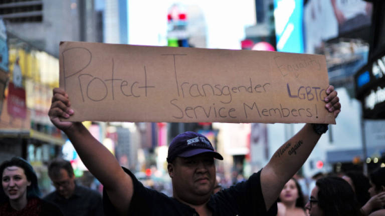 Transgender troops now allowed to join US military