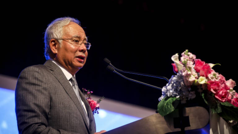 Najib wishes Happy Father's Day