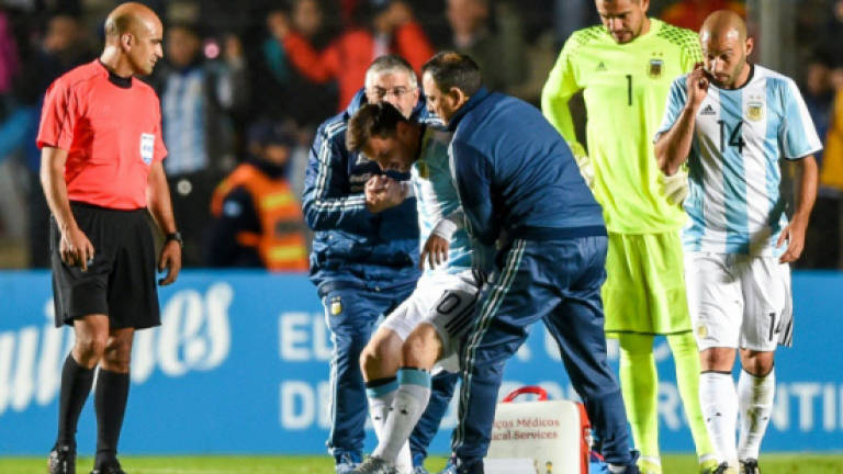 Messi scare as Argentina down Honduras