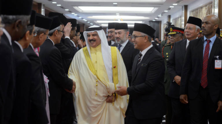 Bahrain King given state welcome at Parliament House