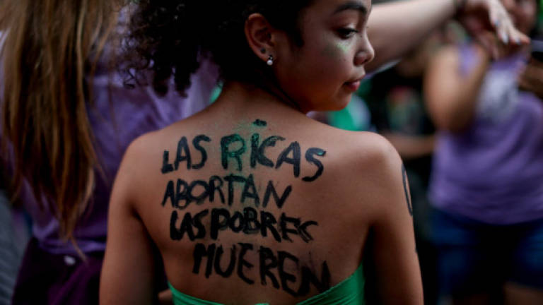 Raped 10-year-old's pregnancy fuels Argentina abortion debate
