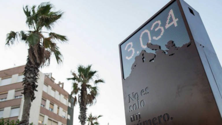 Barcelona unveils 'shame counter' that tracks refugee deaths