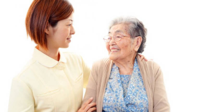 High self-esteem boosts health in seniors