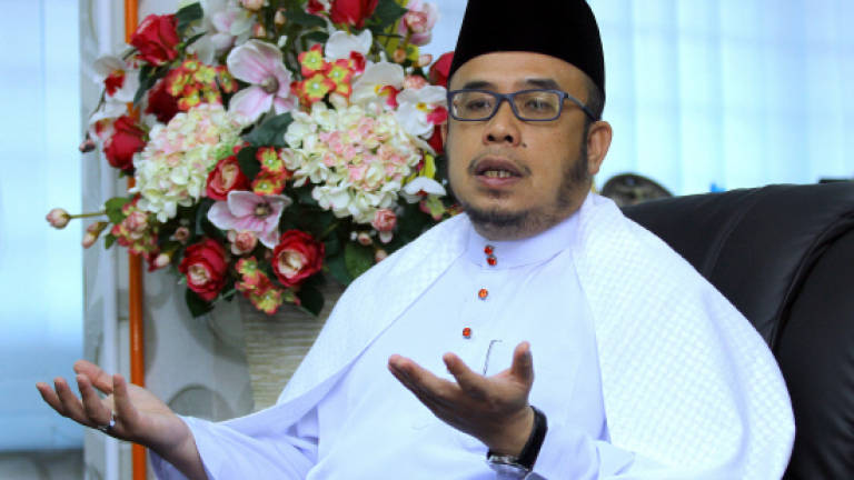 Perlis mufti chides lazy attitude of the poor