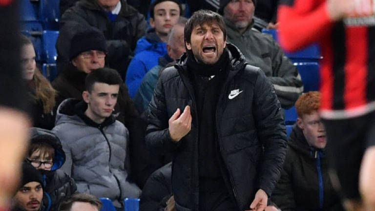 Conte committed to Chelsea despite Italy interest