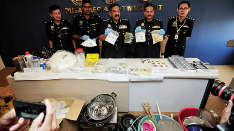 Drugs worth RM150k seized, two suspects nabbed