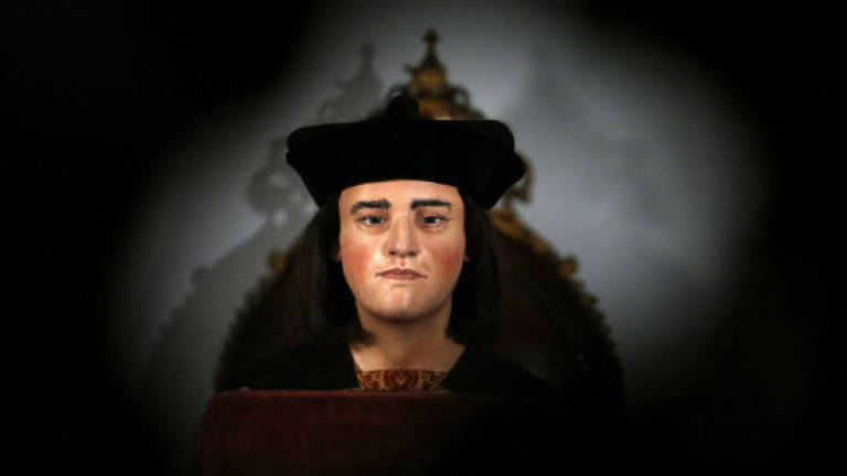 Scans reveal Britain's Richard III not a 'bunch-backed toad'
