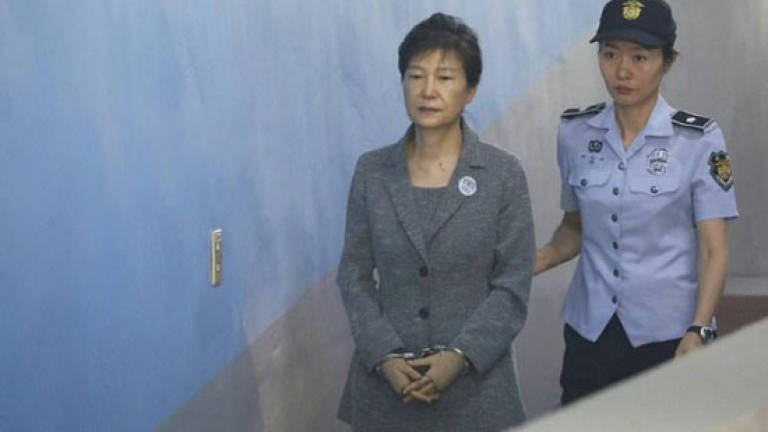 S. Korean court extends detention of ousted former president