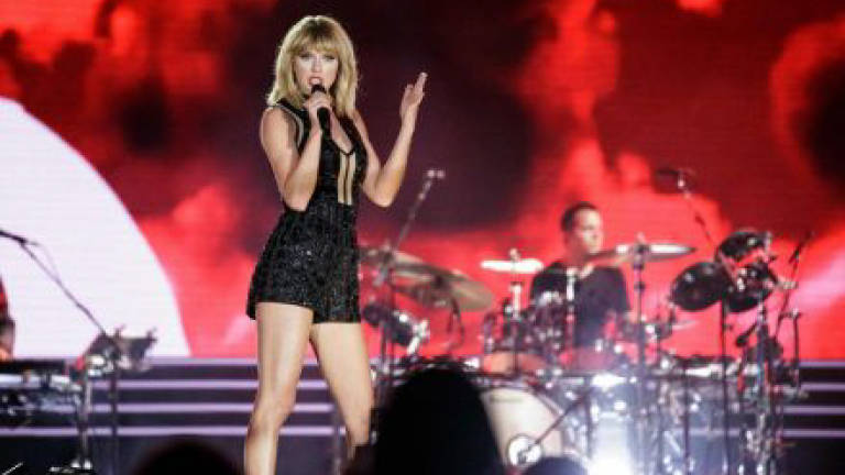 Taylor Swift shaken and humiliated by groping, mom tells trial