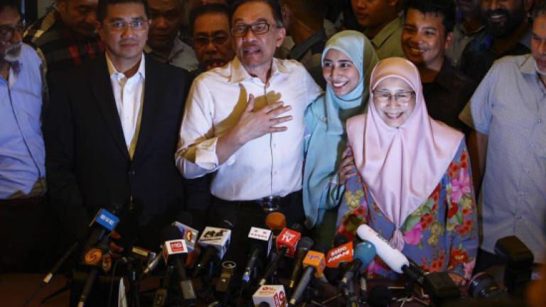 I forgive you, Anwar tells Najib