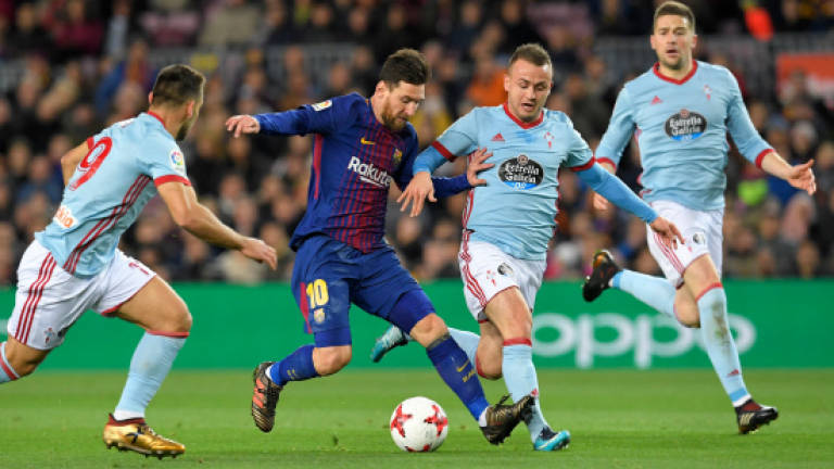 Messi puts on masterclass for watching Coutinho