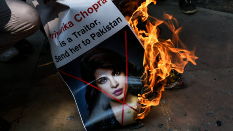 Bollywood star Chopra apologises over 'Quantico' Hindu terror plot