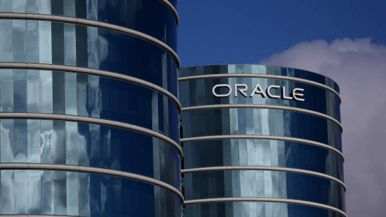 Oracle buys cyber attack target Dyn
