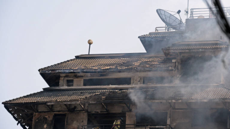 1 dead, 5 injured in Bangkok apartment fire