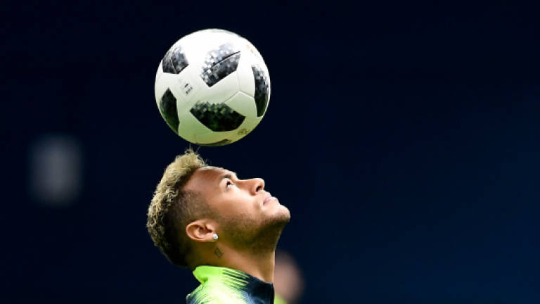 Neymar starts as Tite keeps faith in Brazil stars