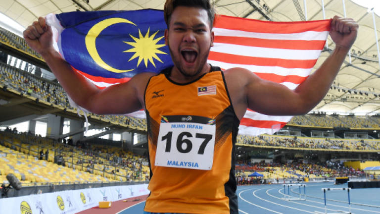 Malaysia juggernaut rolls on with 40 and men's sprint gold (Updated)