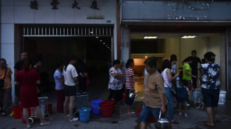 Typhoon death toll rises in Macau