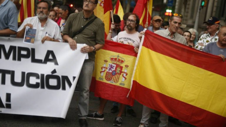 Madrid prepares riposte to Catalonia independence bid