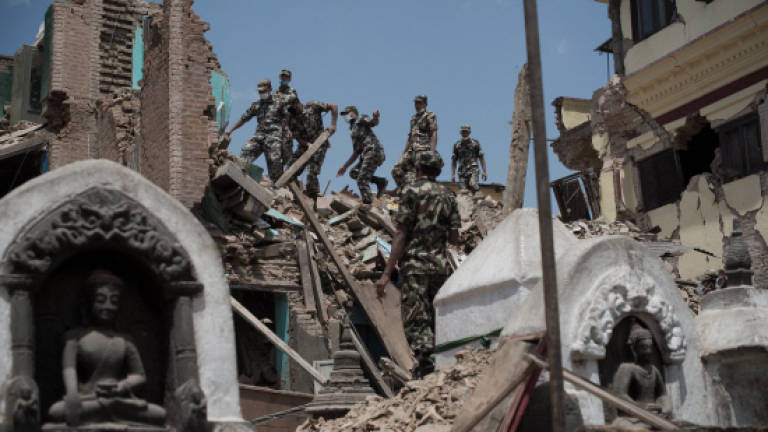Quake-devastated Nepal toll to climb 'much higher'