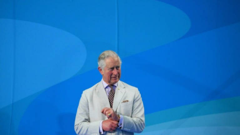 Prince Charles backs 'blue economy' to save Barrier Reef