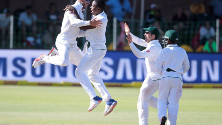 Run-out opens door for South Africa