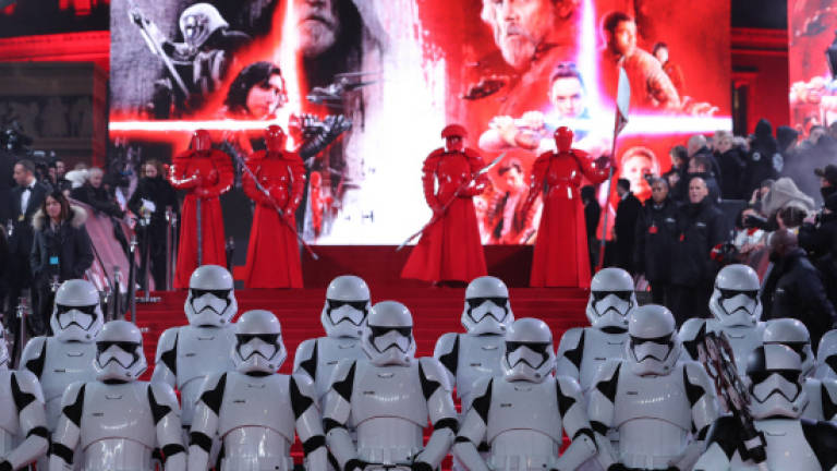 Latest 'Star Wars' passes $1 billion mark in third week: Disney