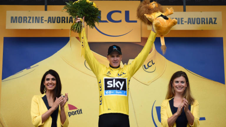 Froome set to win third Tour de France title