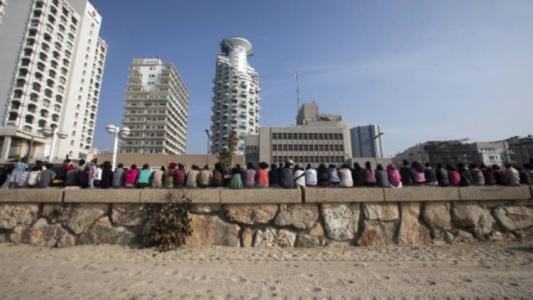 In Tel Aviv, African illegals rap a bitter-sweet story
