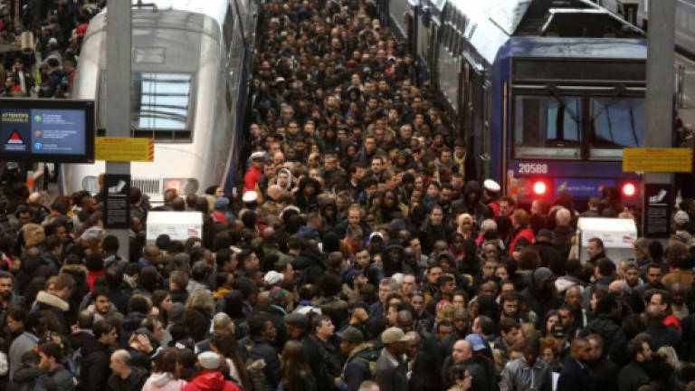 France suffers second day of mass rail strikes