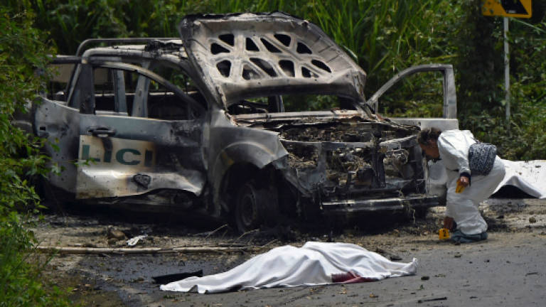 Two police officers killed in Colombia car bombing