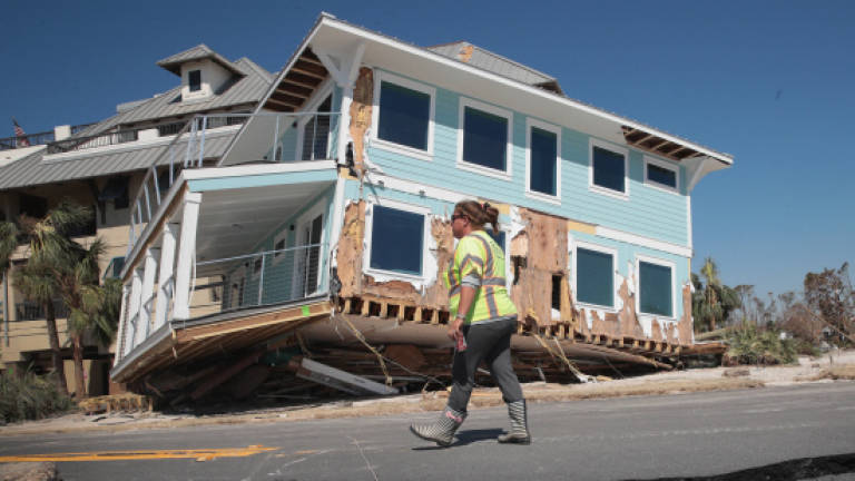 Hopes fade for more hurricane survivors