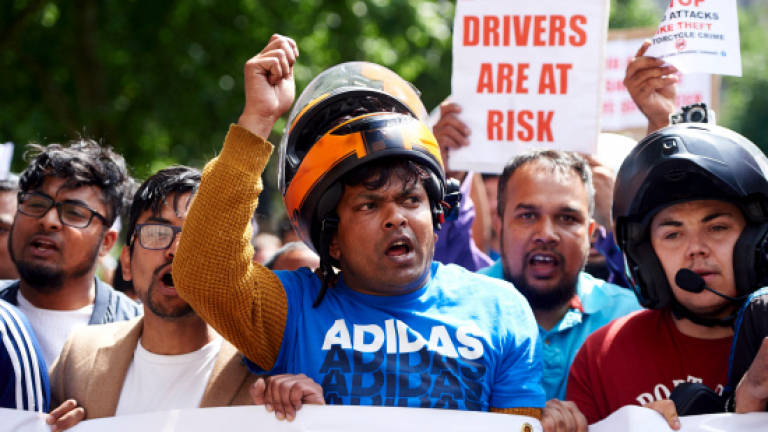 London delivery drivers protest against rise in acid attacks