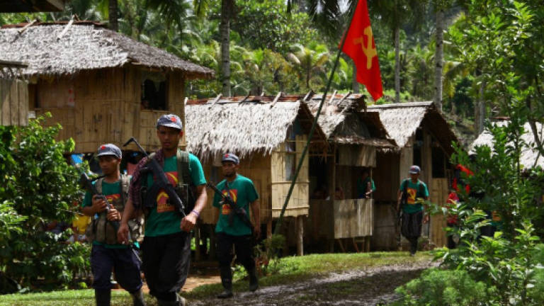 Philippine communist rebels kill 3 soldiers: Military