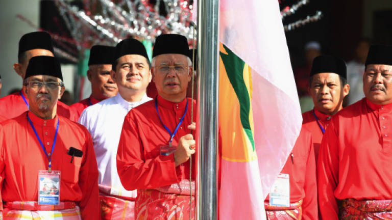 Najib slams freeze on Umno's accounts
