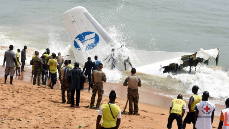 4 die as French army-chartered plane crashes off I. Coast