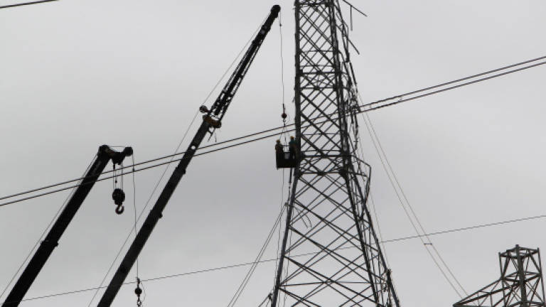 Facing scrutiny, Puerto Rico to cancel plum power restoration contract