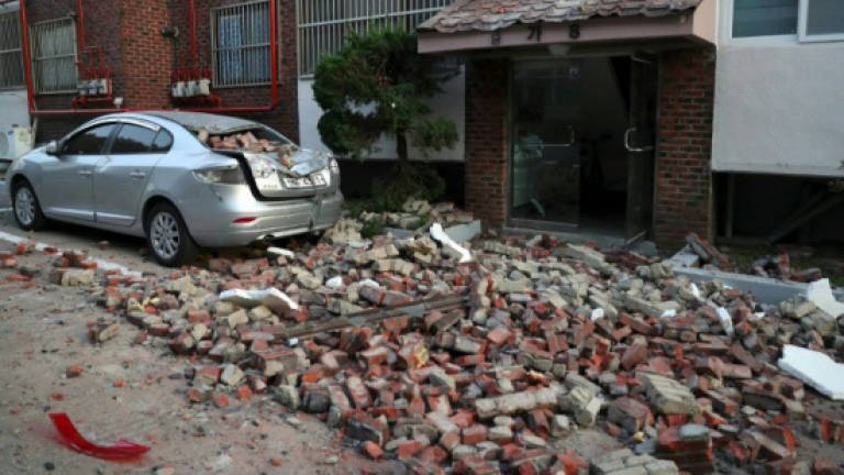 S. Korea quake leaves dozens injured, 1,500 seeking shelter