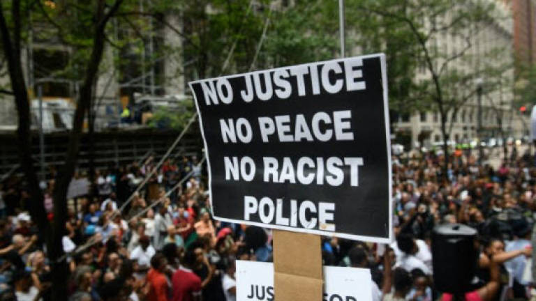 Police killings of blacks exact mental health toll
