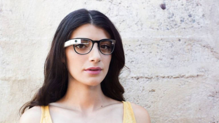 Google reaffirms its commitment to Glass