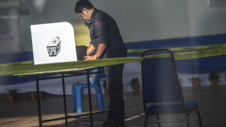 Early voting opens in Sungai Besar and Kuala Kangsar