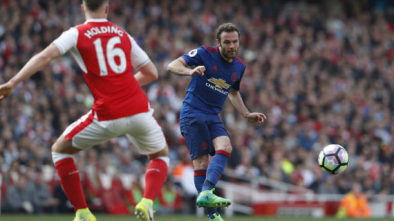 Arsenal loss has focused Man United minds on Europa League, says Mata